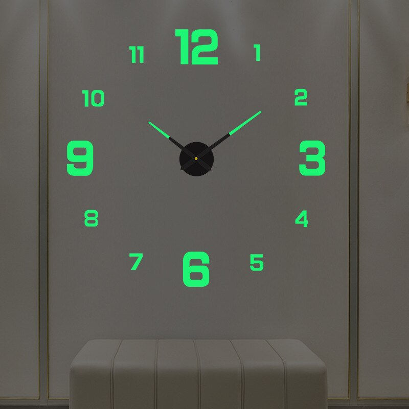 Wandklok – Minimalistisch modern ontwerp met duidelijke wijzerplaat en stil quartzmechanisme