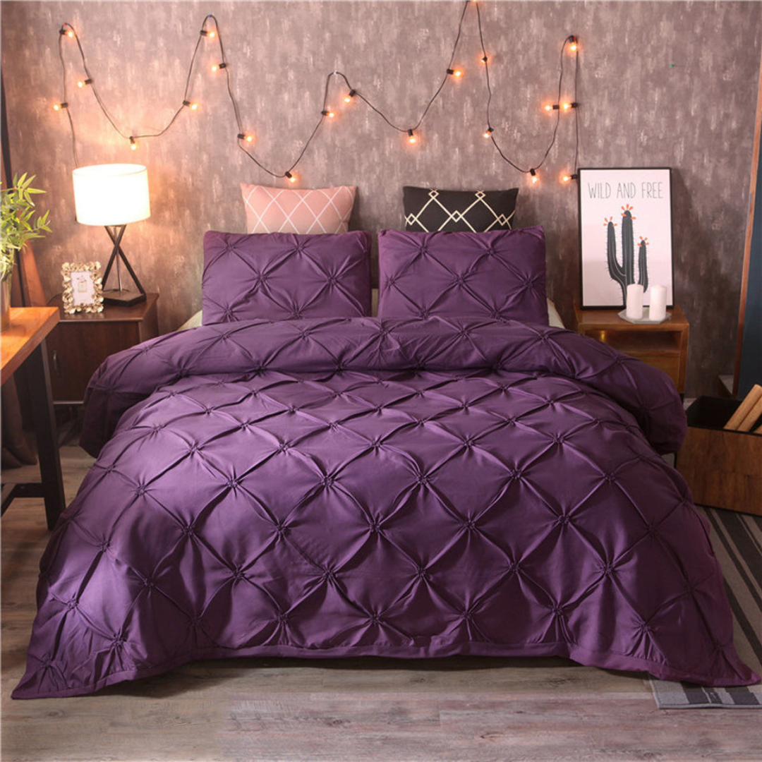 Luxury Soft Cotton Bedding Set with Breathable Comfort and Elegant Modern Design