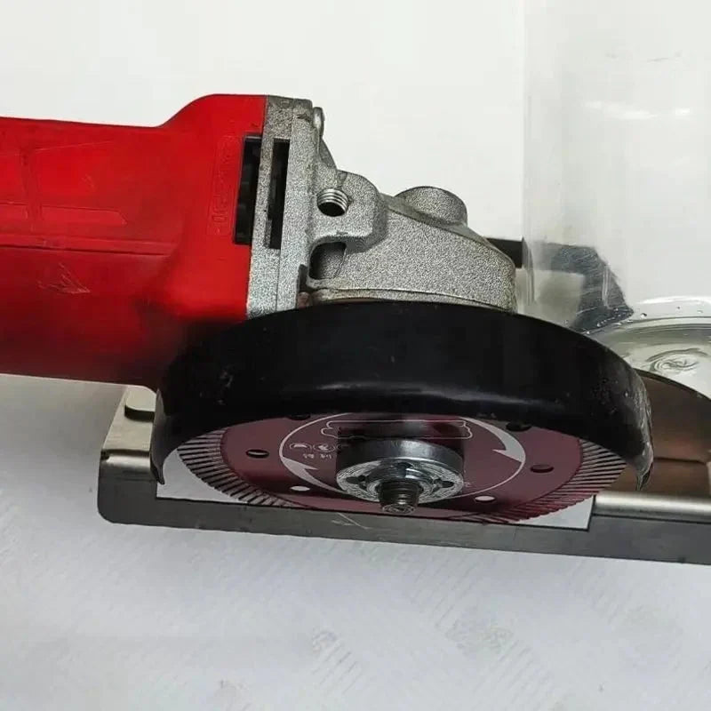 Tile cutting guide for angle grinders