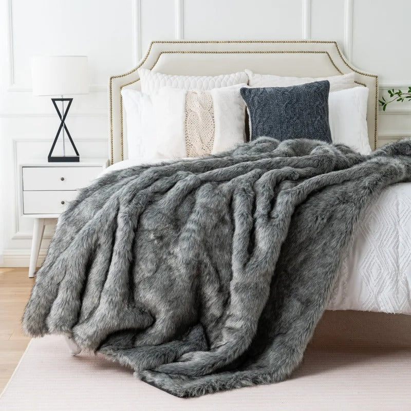 Plaid van imitatiebont – zachte pluche textuur met elegant, op een vos geïnspireerd ontwerp en behaaglijke warmte