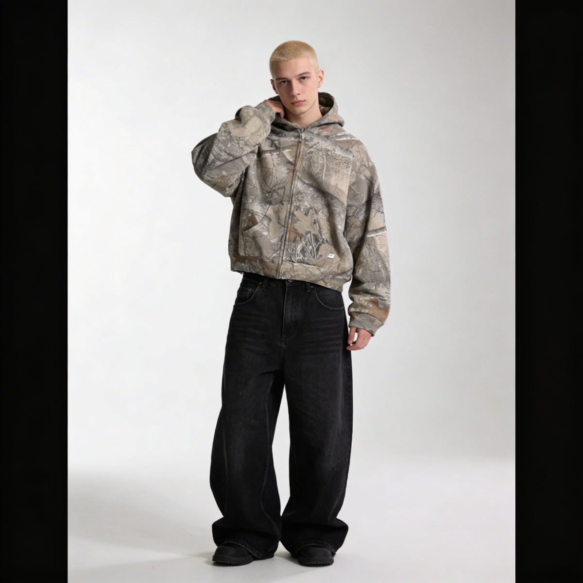 Sweat à capuche camouflage – Veste zippée oversize avec capuche et coupe décontractée