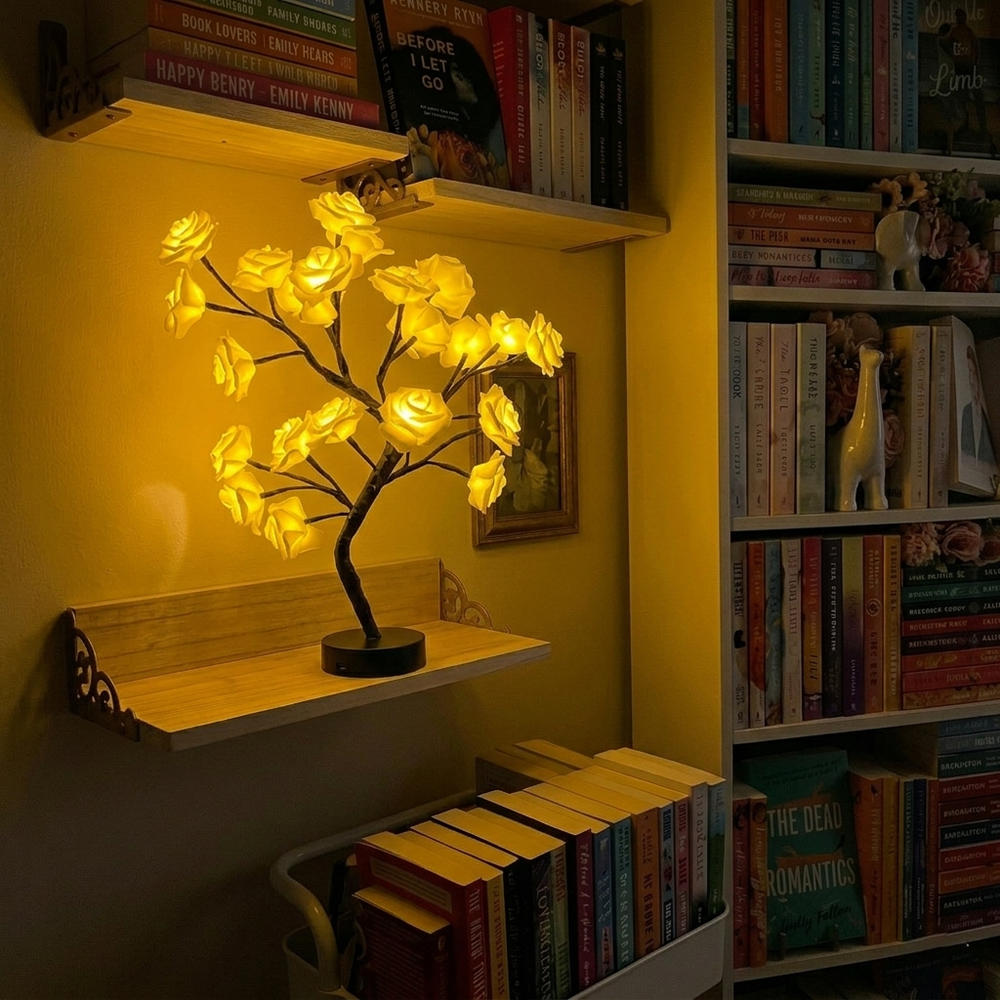 Rozenboomlamp met lichtjes - boom voor op tafel met oplichtende rozenbloesems