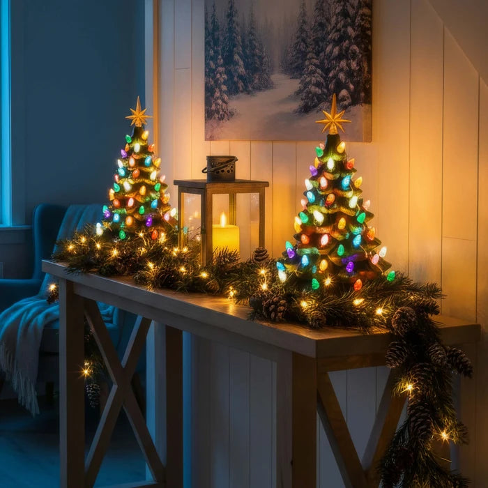 Vintage kerstboomlamp – gevormde groenblijvende boom met ster als piek en verlichting