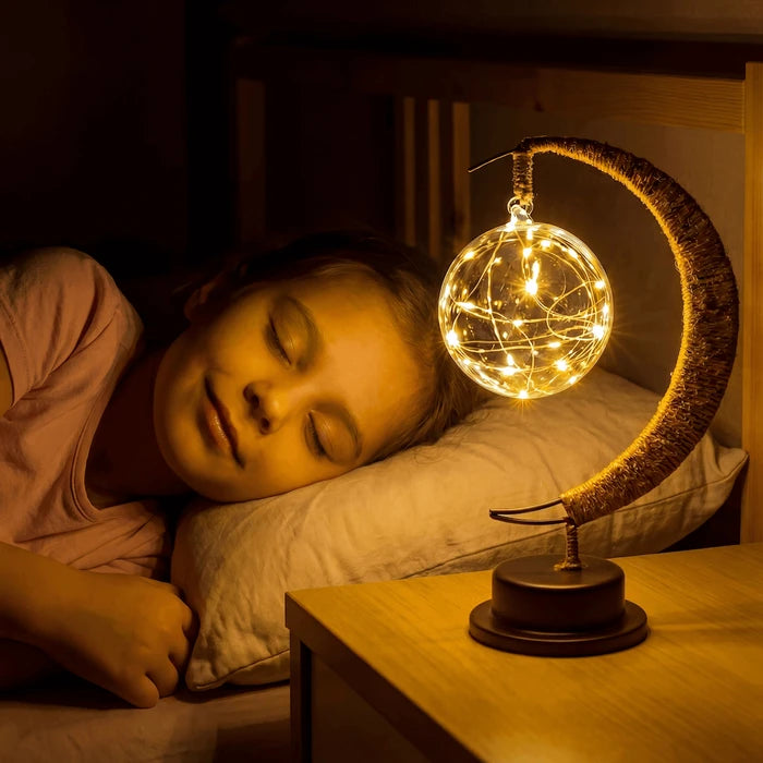 Nachtlamp in de vorm van een maanboom – warme gloed om te lezen en voor knusse avonden, in drie kleuren