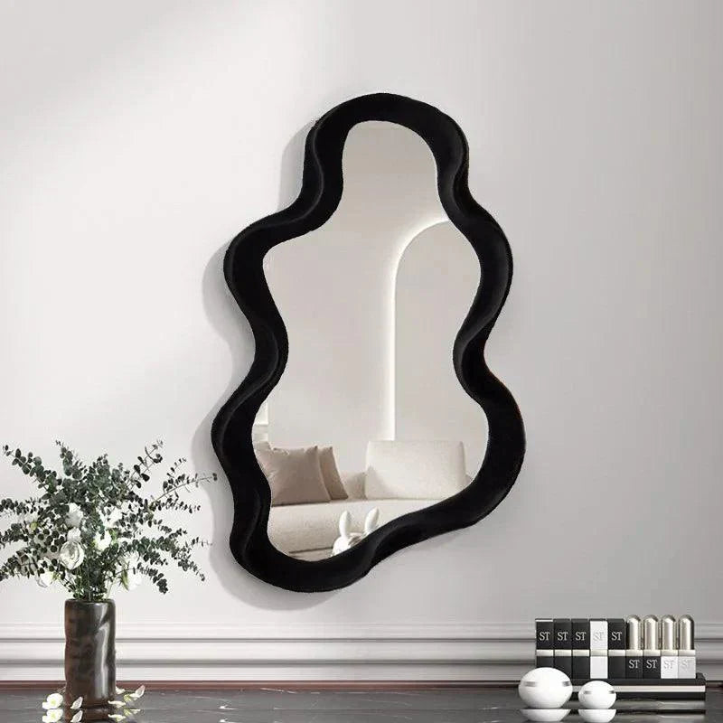 Cloud-Shaped Mirror – Creative Modern Design for Fresh & Decorative Interior Styling