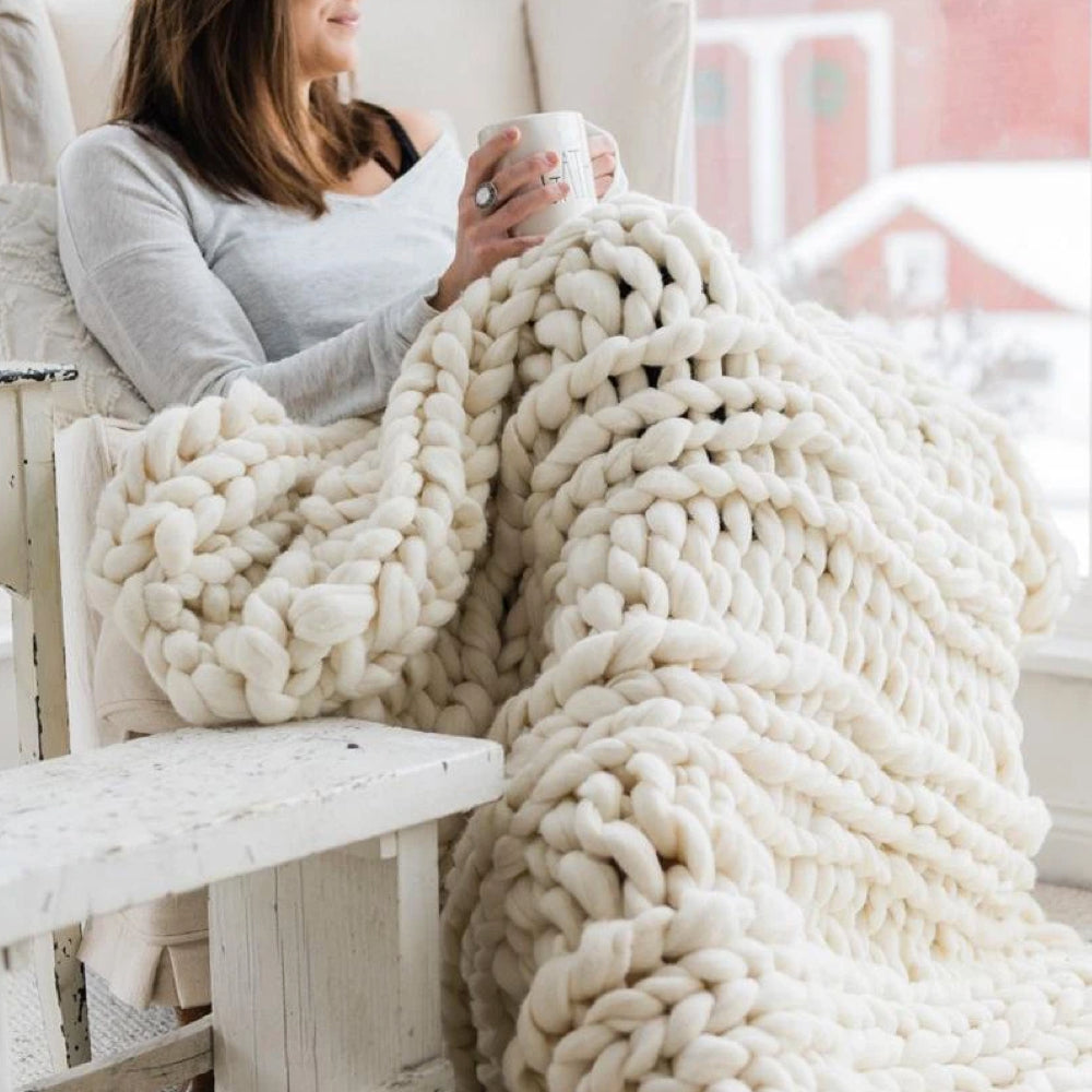 XXL Chunky Knitting Yarn – Extra Thick Soft Fiber for Blankets, Scarves & Cozy DIY Projects