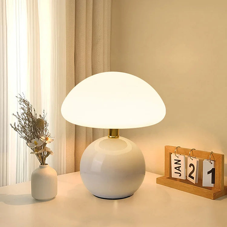 Lampe de table – Design français inspiré du champignon avec lumière LED réglable et style intérieur moderne
